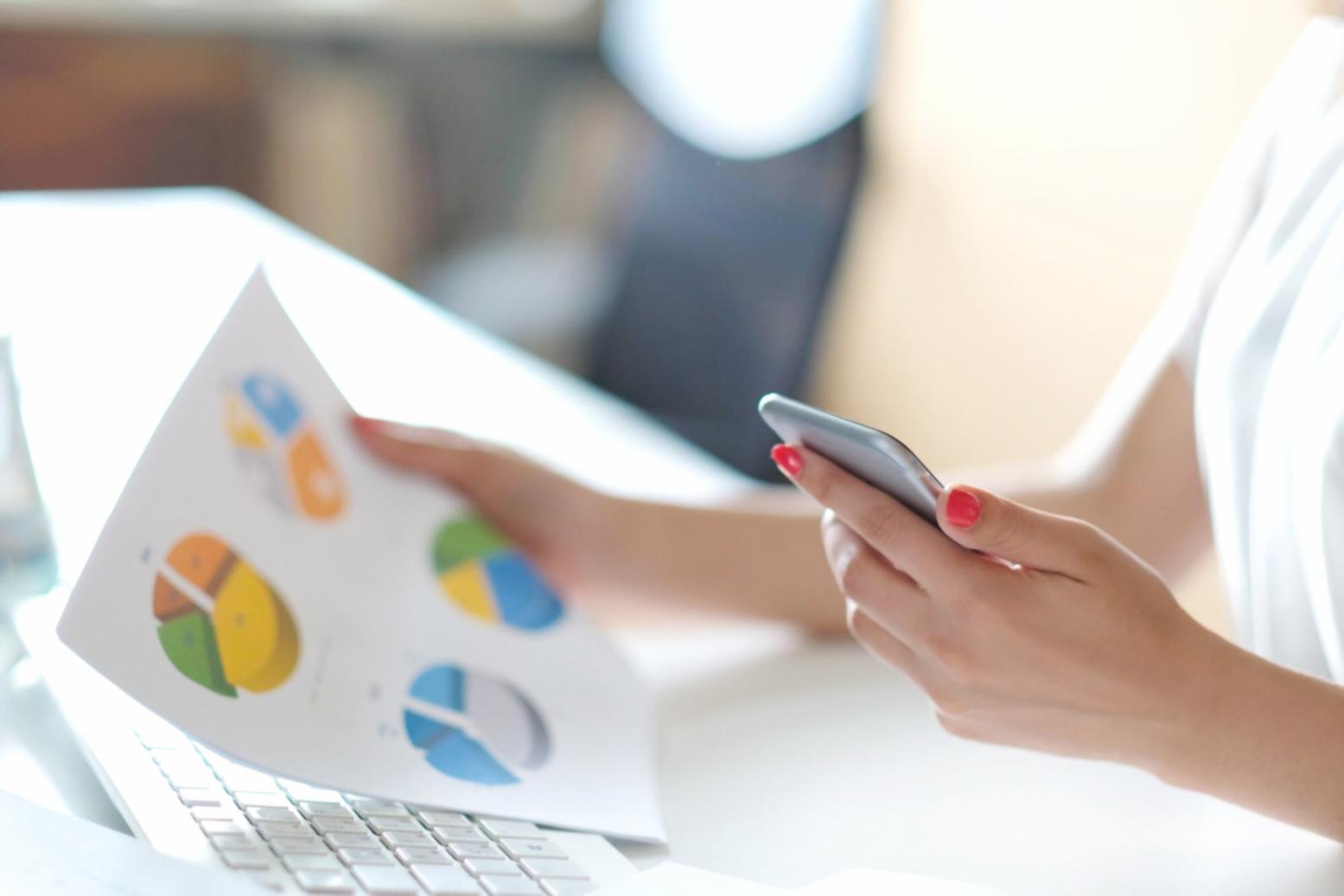 Redakční proces a práce se zdroji